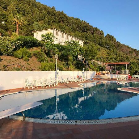 Hotel Residenza Del Golfo Praia a Mare Luaran gambar