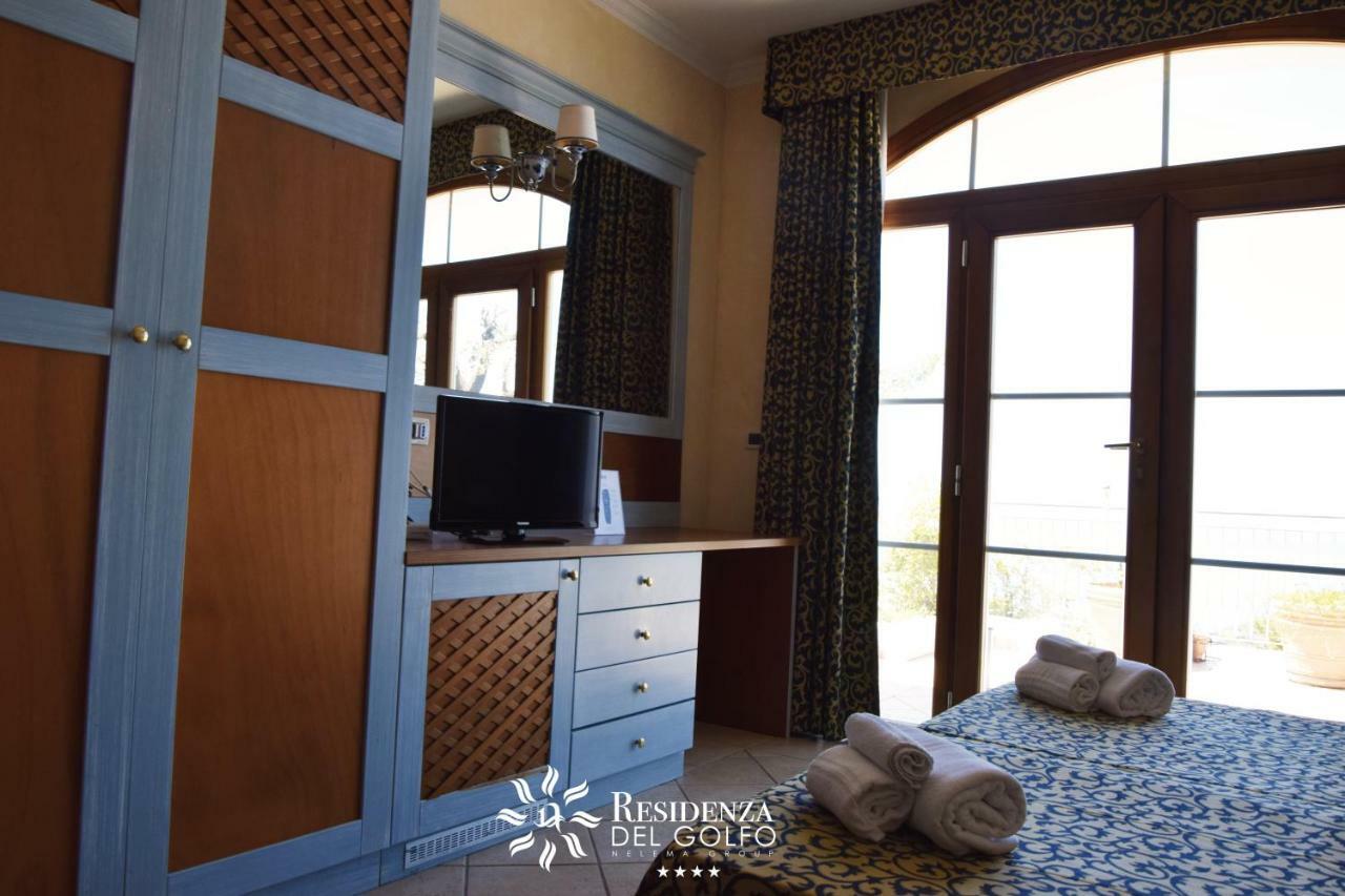Hotel Residenza Del Golfo Praia a Mare Luaran gambar