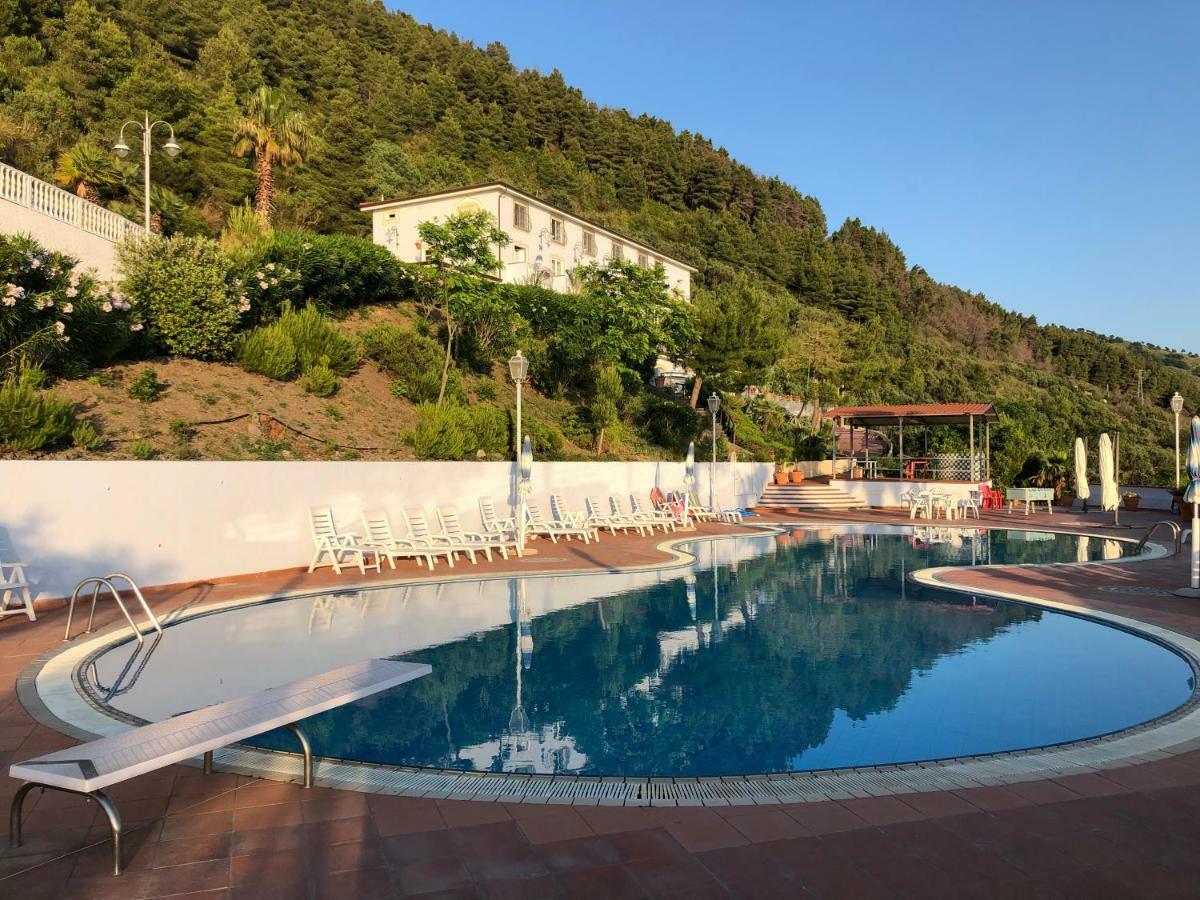 Hotel Residenza Del Golfo Praia a Mare Luaran gambar